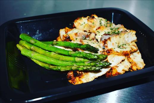 KETO SPICY HABANERO JACK CHICKEN AND ASPARAGUS